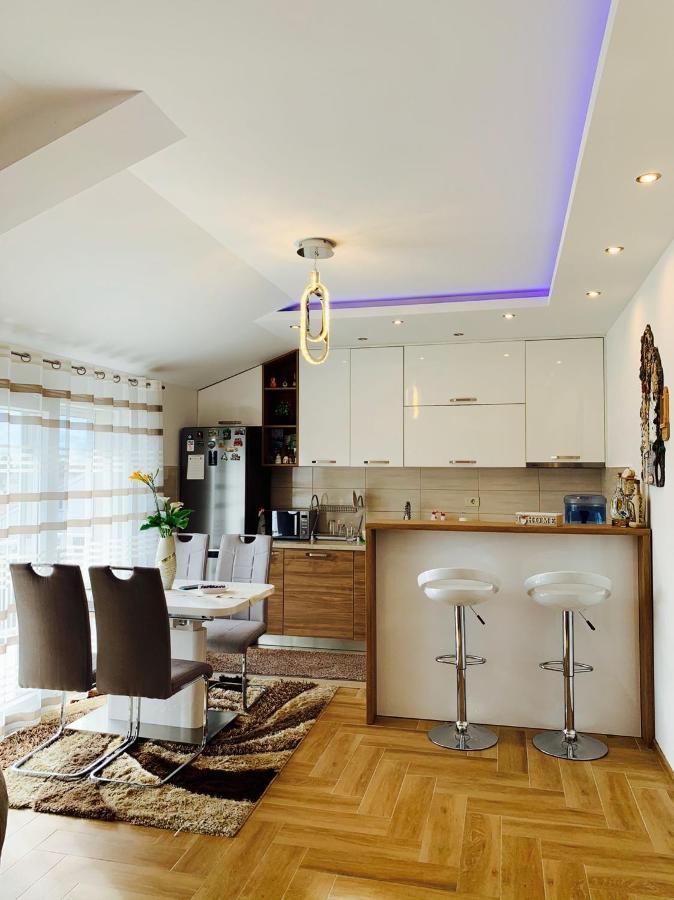 Divino Apartment Tivat Exterior foto